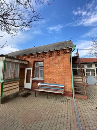 Продам будинок в місті! - фото 1