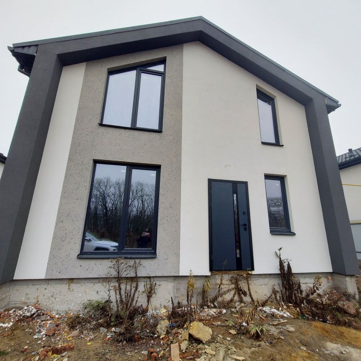 Будинок з міськими комунікаціями - фото 1