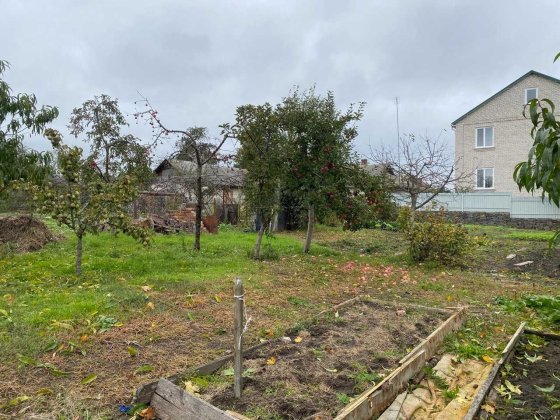 Продам будинок м. Бар, р-н пед.коледжу, ділянка 8,5 сот. Бар