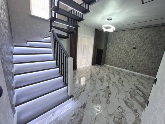 Продам таунхаус  м. Вінниця перемичка Березина