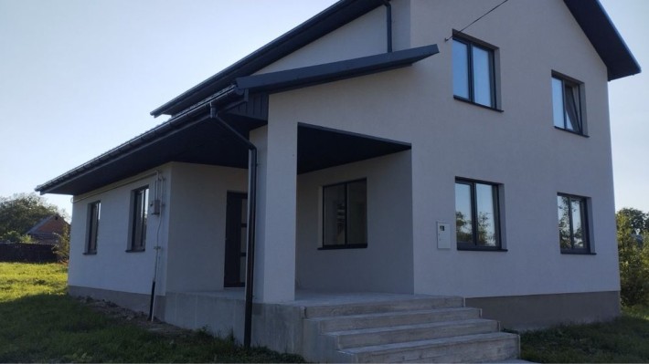 Продам чудовий будинок у місті - фото 1