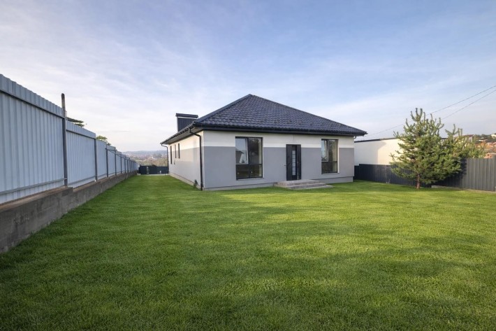 Сучасний Будинок в топ локації - фото 1