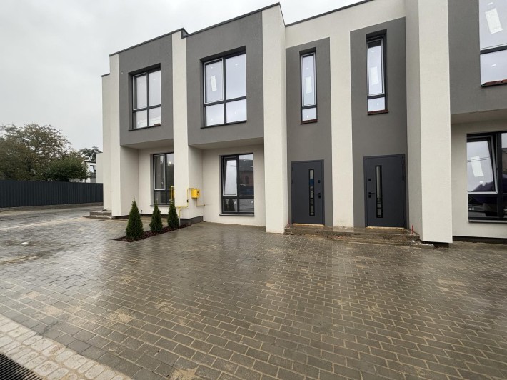 Продаж таухауса в чудовій локації без комісії для вас - фото 1