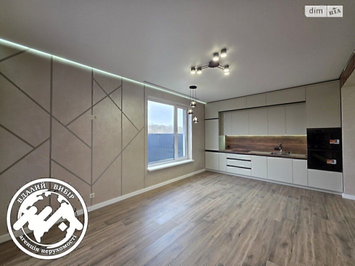 Продаж сучасного будинку неподалік Вінниці - фото 1