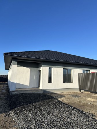 Продаж якісного дуплексу на ділянці 3 сот в с. Струмівка - фото 1