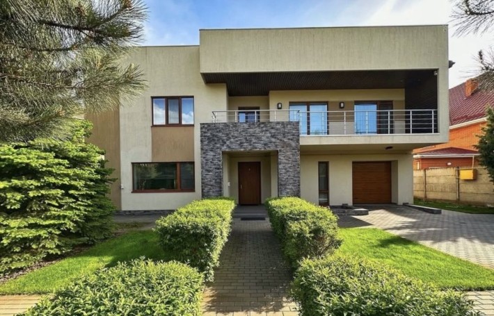 Продается дизайнерский дом в Обуховке  Лес Река - фото 1