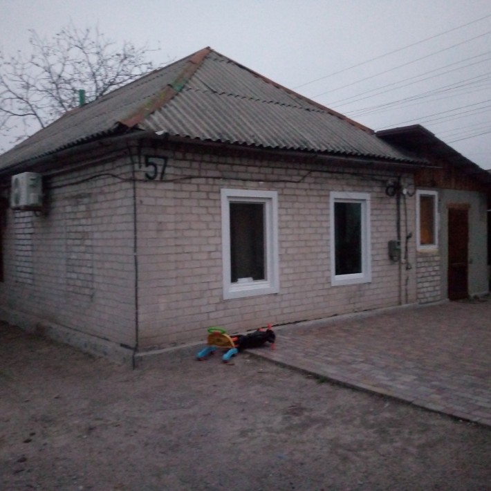 Продам дом с земельним учасник(Власник)ом - фото 1