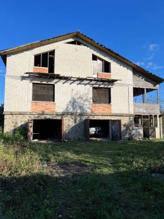 Будинок в гарному місці в Сінгурах - фото 1