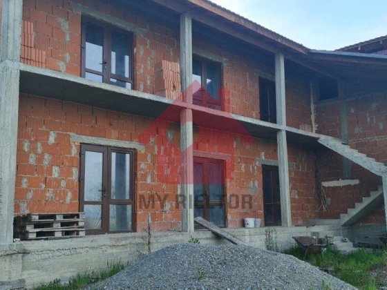 Продаж готельно-ресторанного комплексу Велятино. Велятино