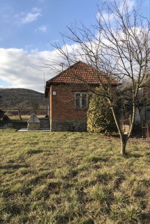 Будинок в селі Невицьке - фото 1