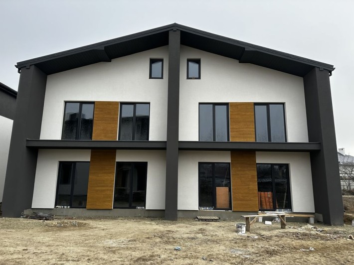 Продається дуплекс 120 м2 з гарним плануванням. Район Вовчинець - фото 1