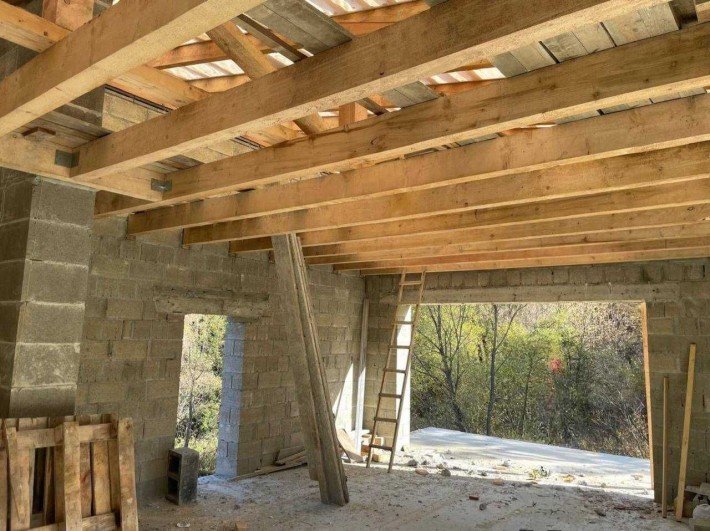 Продаж котеджу під інвестицію у Микуличині - фото 1