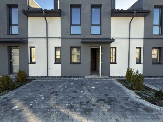 Продаж танхауса готового до ремонту Криховцы