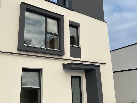 Продається Таунхаус готовий до ремонту Криховцы