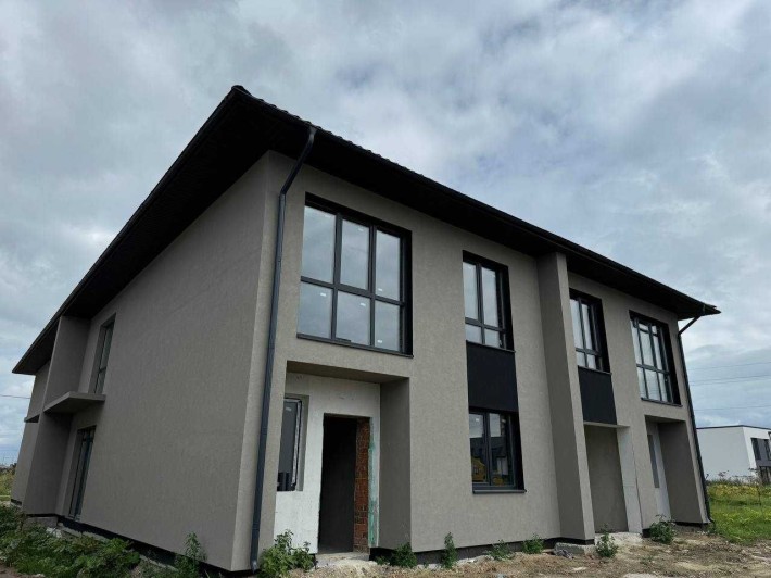 Готовий квадрохаус із ПОВНІСТЮ ЗАКРИТИМ ДВОРОМ! - фото 1