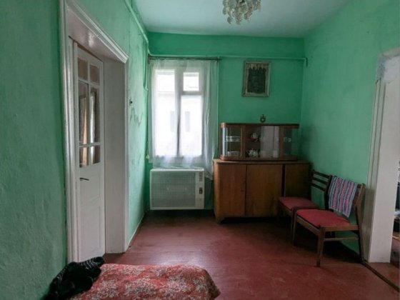 Будинок у Надвірній,можна постанову Надвірна