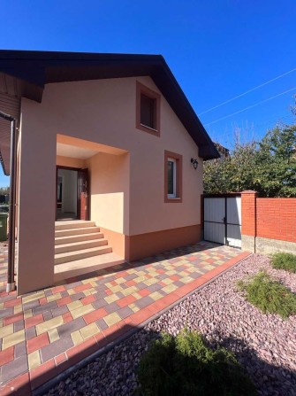 Продаж затишного приміського будинку - фото 1