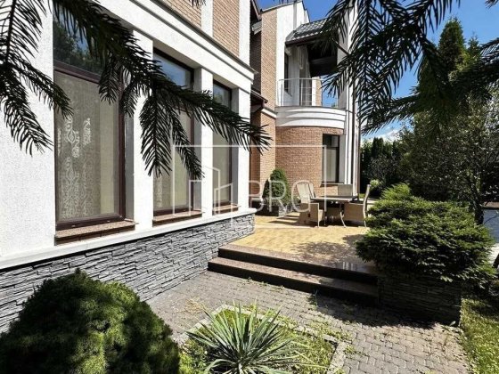 Продажа дома с бассейном Днипрова хвыля Дамба Козин без комиссии Козин