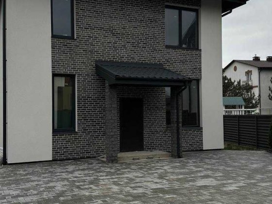 Будинок 156м2 з газом, електрика 18кВт, ділянка 6сот, частковий ремонт Святопетрівське