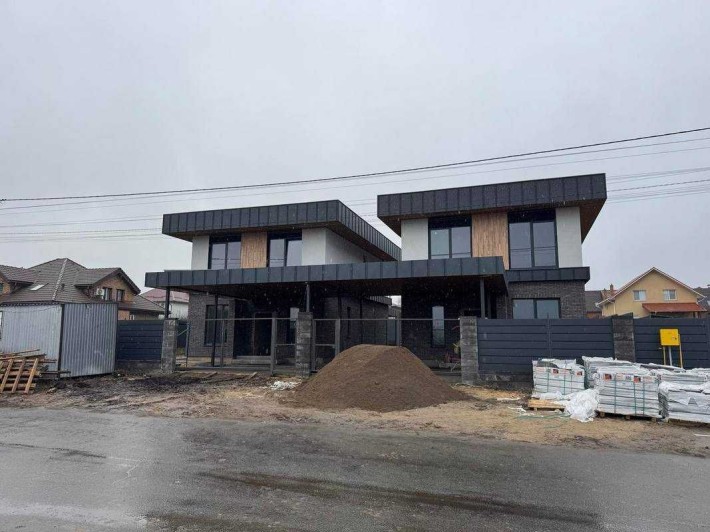 Двоповерховий будинок 150 кв.м. на 5 сотках землі с. Білогородка - фото 1