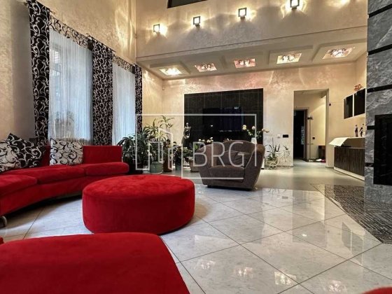 Продажа дома в сосновом лесу Пятихатки Козин без комиссии Козин