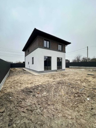 Будинок біля Києва: 120 м², Газ, Вода, Інфраструктура та Свій Двір ! - фото 1