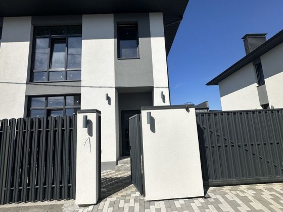 Продаж дуплексу /Газ  / є оселя / Озерний гай поряд / 4 сотки Гатне