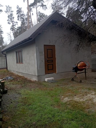 Продам новий будинок 56кв.м. на ділянці 11 соток в с.Бобриця. - фото 1