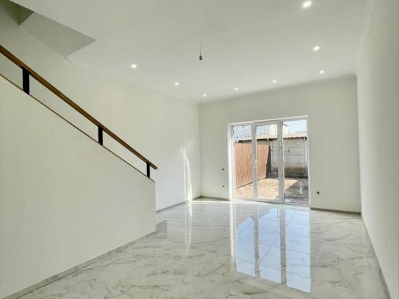 Продаж Таунхауса з ремонтом!  БЕЗ КОМІСІЇ Святопетрівське