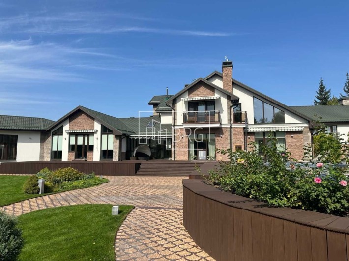 Дом с бассейном и выходом на Днепр Днипрова хвыля Дамба без комиссии - фото 1