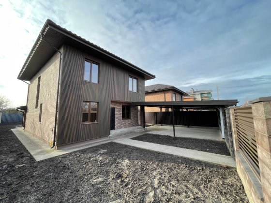 Продажа дома в Гатном, 155 м2 центральная канализация! Гатне