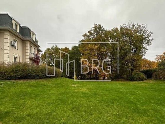 Продажа дома в коттеджном городке с выходом на Днепр 60 соток без% Козин