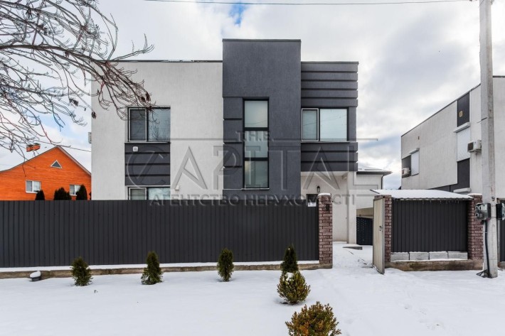 Продається сучасний будинок з ремонтом 145 м² у Гатному - фото 1