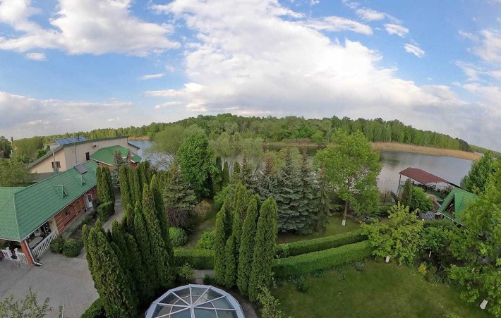 Будинок на березі Козинки. Плюти, Козин, Солов'яненко вул. - фото 1