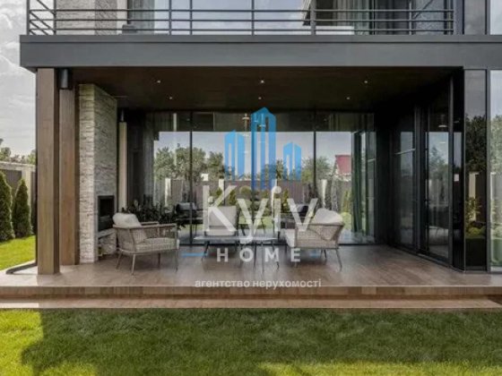 Продаж Hi-Tech будинку з дизайнерським ремонтом/ Генератор/ 8 соток Гатне