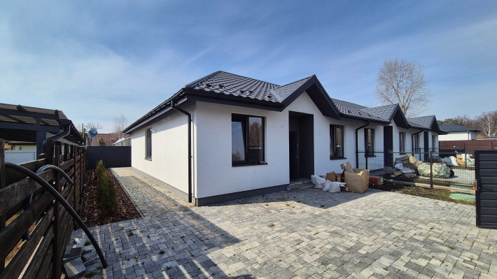 Таунхаус у Ворзелі - одноповерховий, керамоблок, з комунікаціями - фото 1