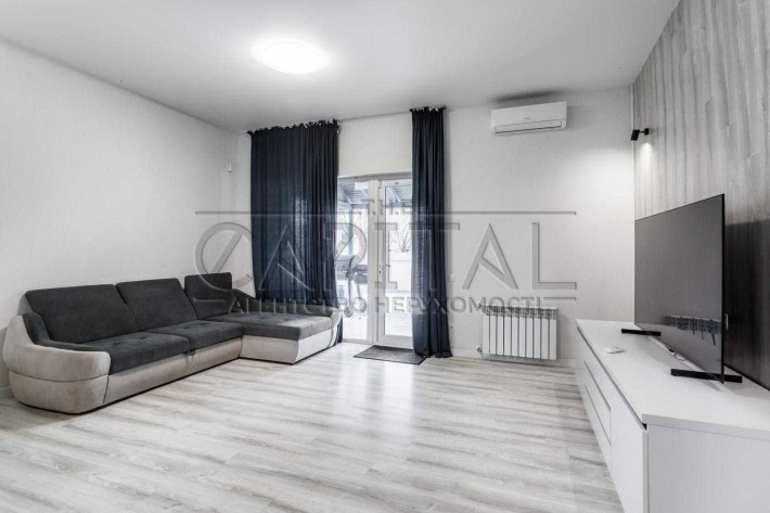 ТЕРМІНОВО Продаж будинку з ремонтом ТОП локація Гатне ПІД Інвестицію - фото 1