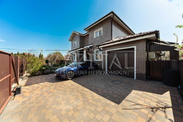 Продаж / Будинок
Києво-Святошинський район, Крюківщина - фото 1