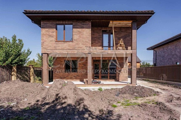 Продаж будинку Гатне 175 кв.м. - фото 1