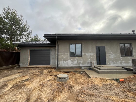 Одноповерховий будинок з гаражем в ТОП локації Гатне | Без комісії Гатне