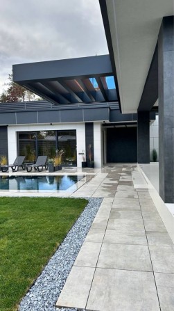 Новий будинок в КМ «Нова Ходосівка» з басейном 250м2/9 сот. Якість ТОП - фото 1