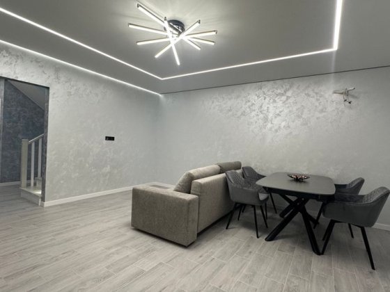 Продаж Таунхаусу з ремонтом! Гатне! Без комісії Гатне