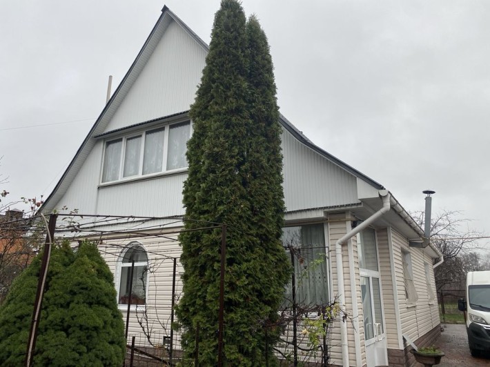 Будинок в с.Вишеньки 130 м.кв. 20 соток ділянка - фото 1