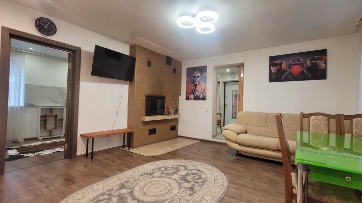 Будинок, у який закохуються з першого кроку. Ходосівка. - фото 1