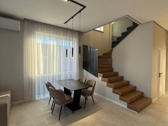 Будинок 175 м2 з ремонтом у Ходосівці, газ, автонавіс, 4 кімнати Ходосівка