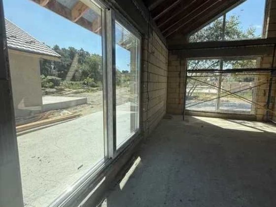 Продаж будинку біля лісу поряд місто газ з терасою  центр Білогородки Білогородка