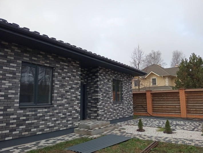 Без%. Будинок 110 м2, 7 с. землі, ГАЗ. Білогородка. - фото 1