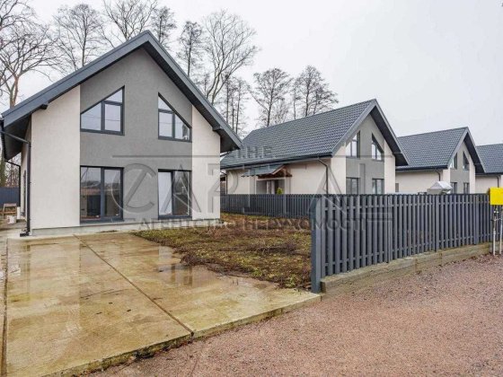 Продаж будинку РЕМОНТ без меблів / Вишеньки / 5 соток Бориспільский р. Вишенки