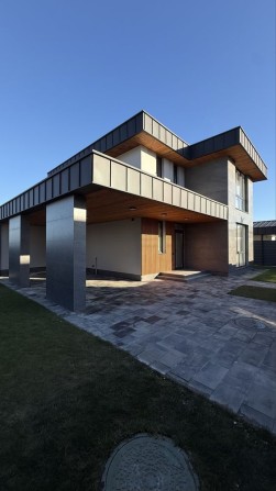 Будинок 175 м² у Ходосівці, біля лісу, ремонт, тераса, навіс - фото 1