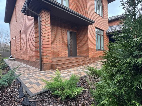 Продається будинок з ексклюзивним ремонтом та меблями.Від забудовника. Білогородка